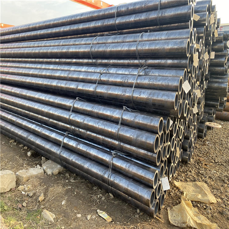 Chinese manufacturer supply seamless steel pipe sizes